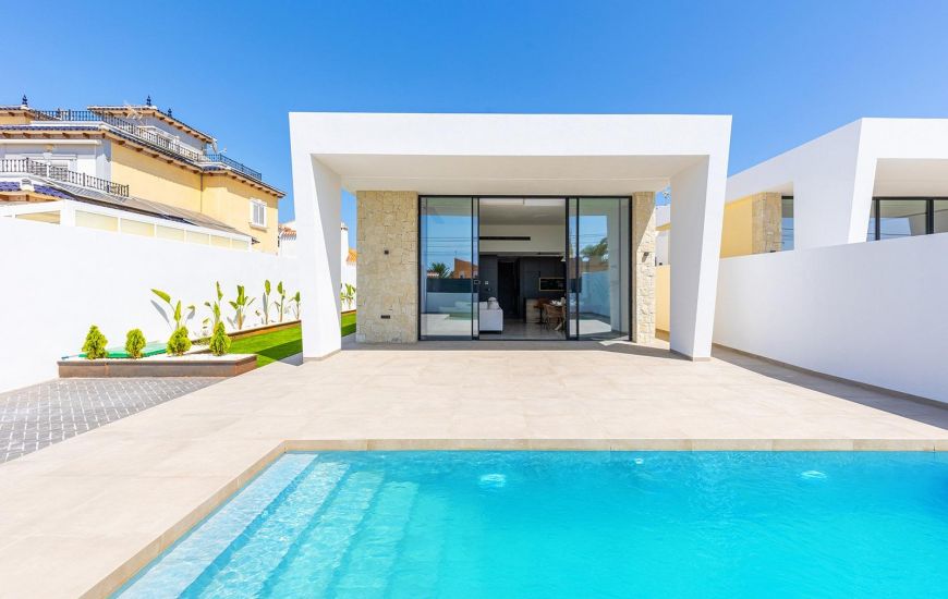 Venta - Villa - Torrevieja