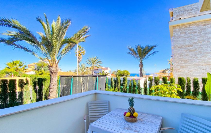 Sale - Villa - La Zenia