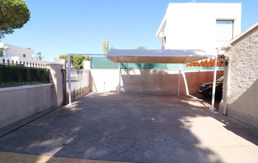 Sale - Villa - Orihuela Costa