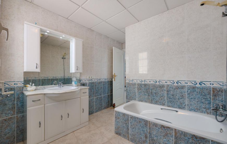 Venta - Apartamento - Torrevieja