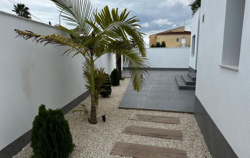 Sale - Villa - Rojales