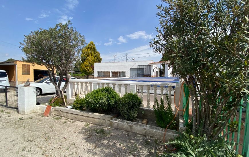 Sale - Country Property - Sax