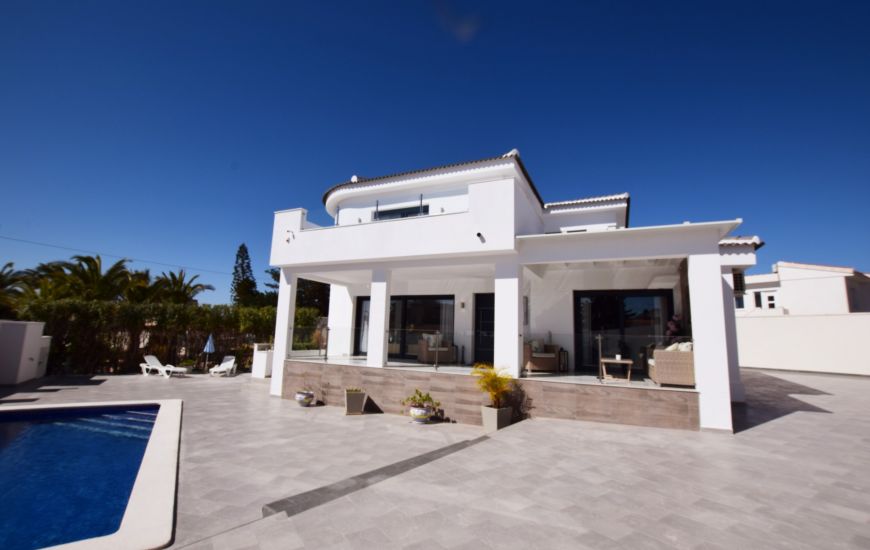 Sale - Villa - Ciudad Quesada