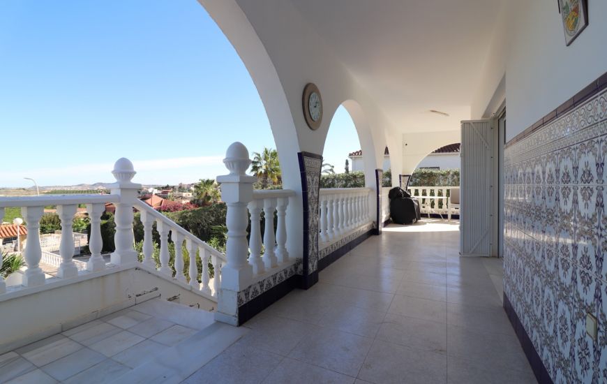 Sale - Villa - Algorfa