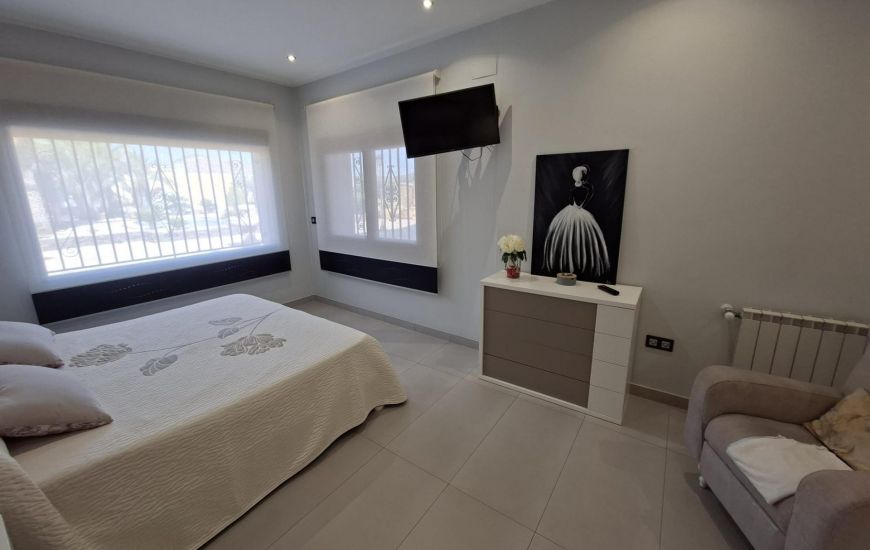 Sale - Villa - Hondón de las Nieves