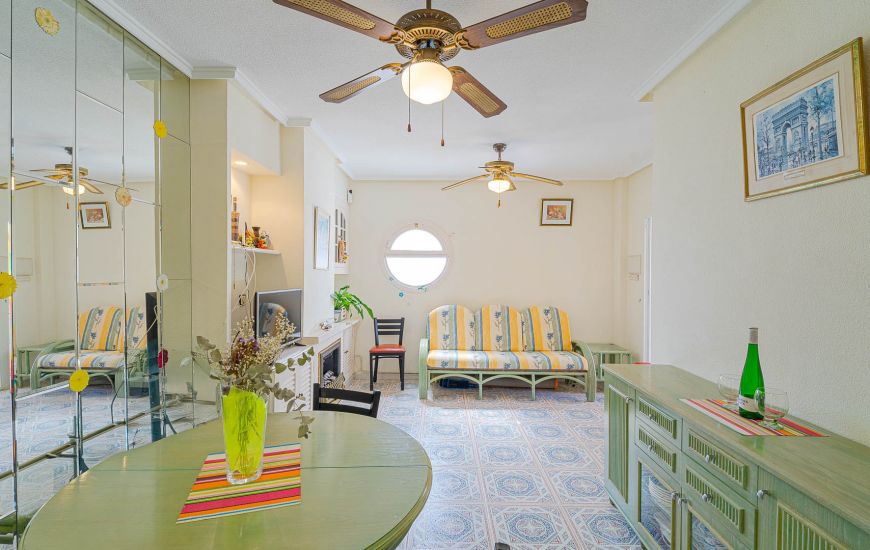 Venta - Apartamento - Punta Prima