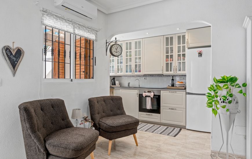 Sale - Ground floor apartment - Pilar de la Horadada