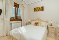 Sale - Villa - Los Altos