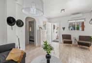 Sale - Ground floor apartment - Pilar de la Horadada