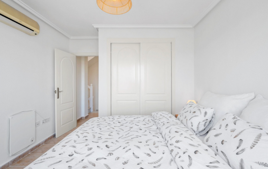 Sale - Half Vrijstaand Huis - Ciudad Quesada