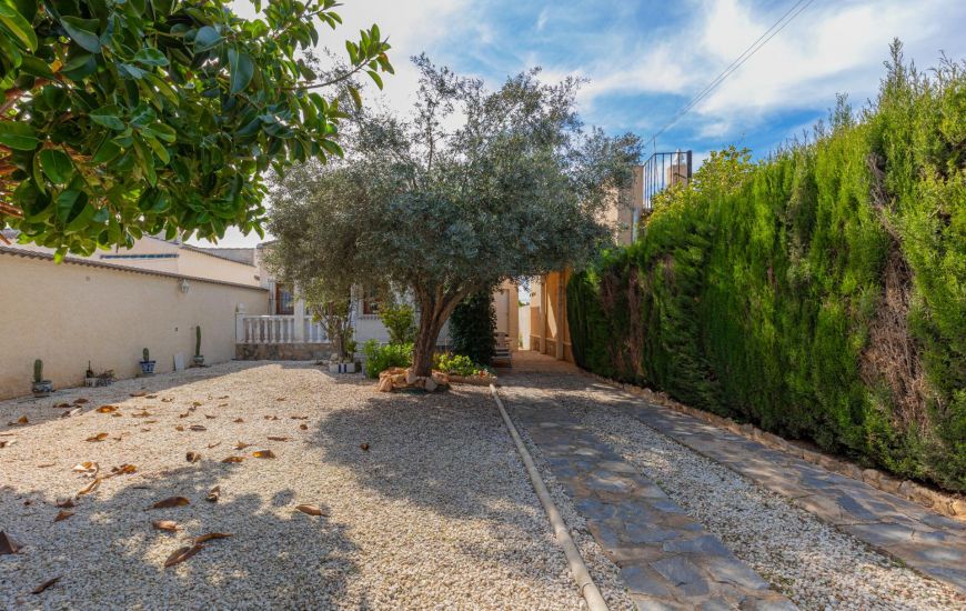 Sale - Villa - Torrevieja