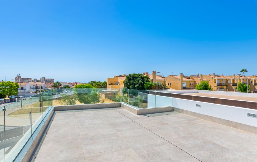 Sale - Villa - El Campello