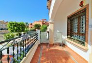 Sale - Rijtjeshuis - Villamartin