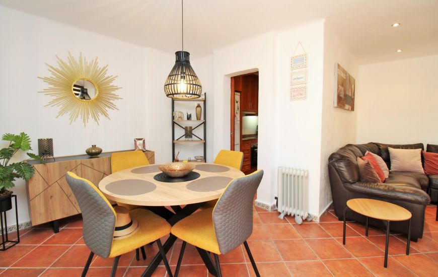 Sale - Apartments - Punta Prima