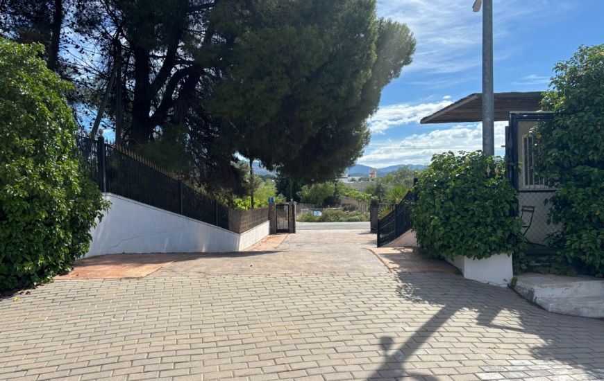 Sale - Country Property - Sax