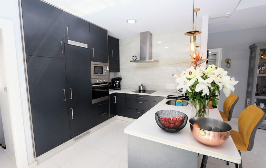 Sale - Villa - Orihuela Costa