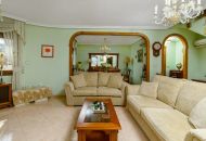 Sale - Villa - Los Altos