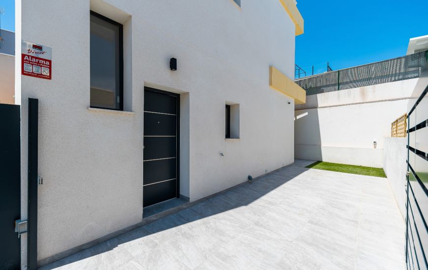 Sale - Villa - Los Montesinos - 