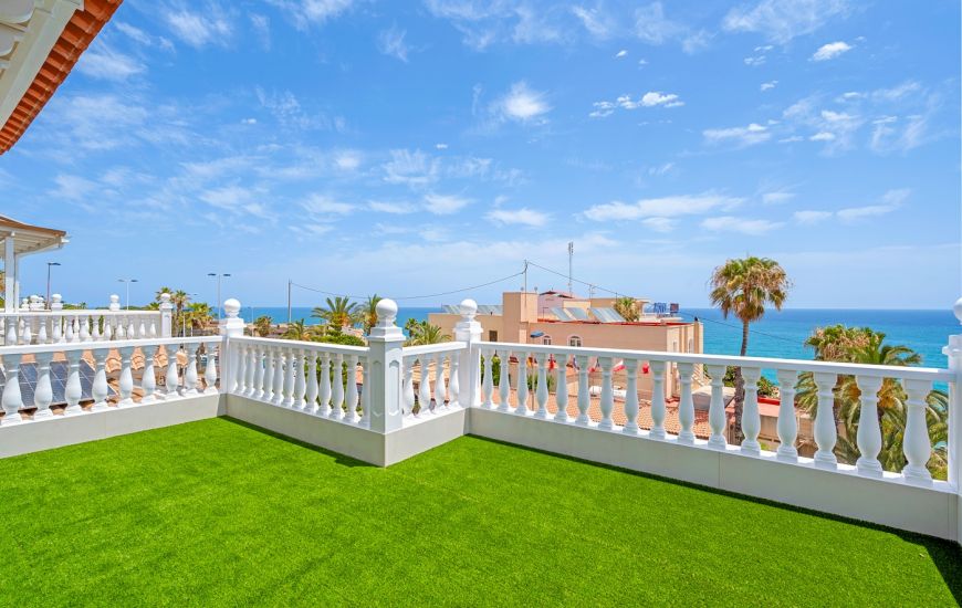 Sale - Villa - Torrevieja