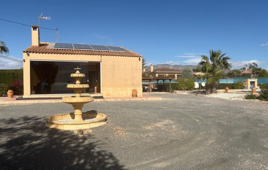 Venta - Villa - Albatera