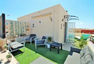 Sale - Rijtjeshuis - Villamartin