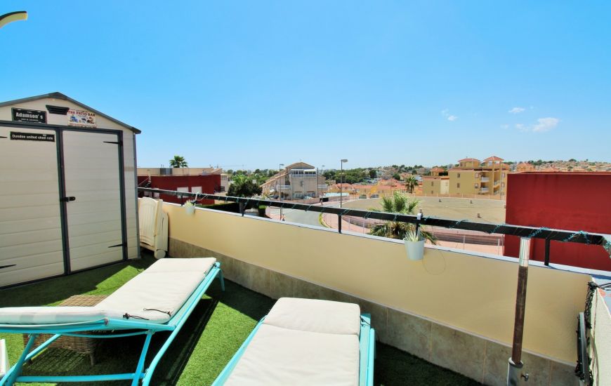 Sale - Rijtjeshuis - Villamartin