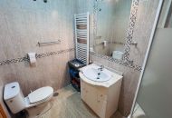 Sale - Townhouse - Daya Nueva