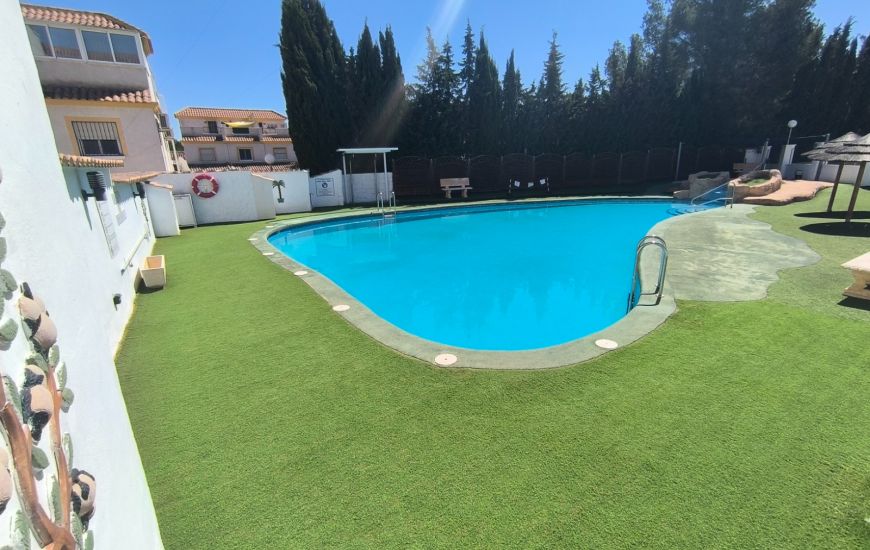 Sale - Rijtjeshuis - Algorfa