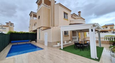 Casa Adosada - Venta - Guardamar del Segura - Guardamar del Segura