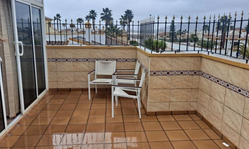 Sale - Villa - Hondón de las Nieves