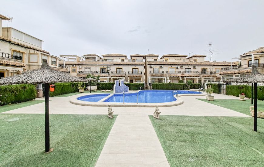 Sale - Bungalow - Orihuela Costa