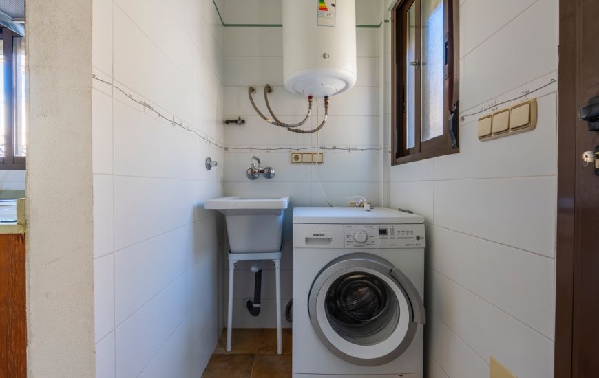 Sale - Villa - Villamartin