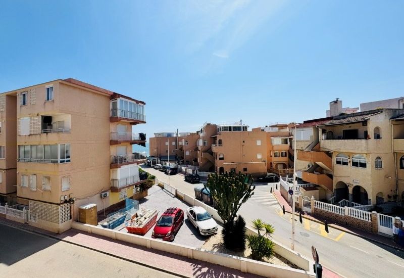 Sale - Apartments - 