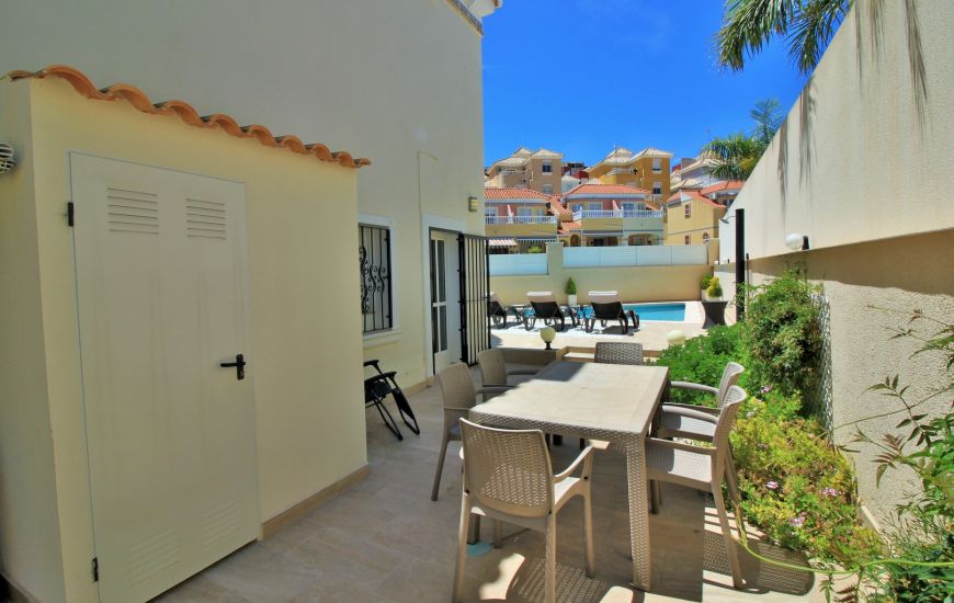 Venta - Villa - Villamartin
