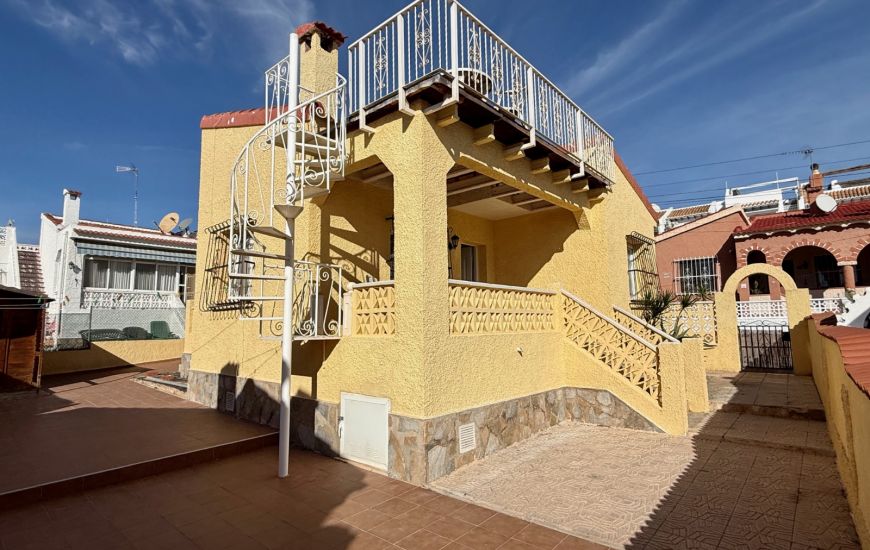 Sale - Villa - Ciudad Quesada