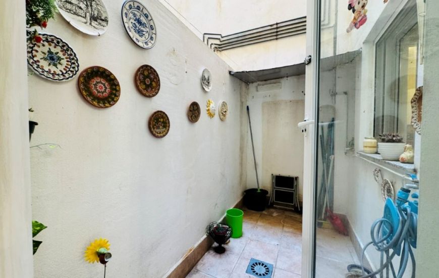 Sale - Apartments - 