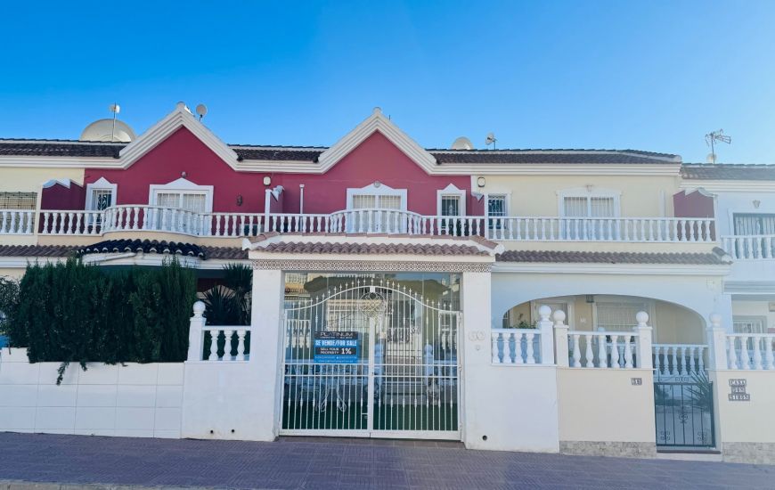 Sale - Rijtjeshuis - Benijófar - 