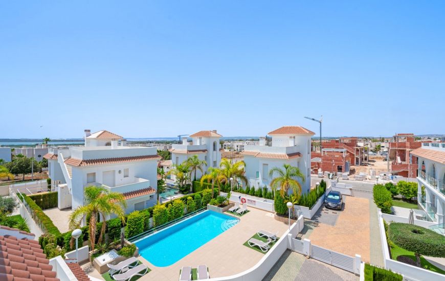 Sale - Villa - Ciudad Quesada