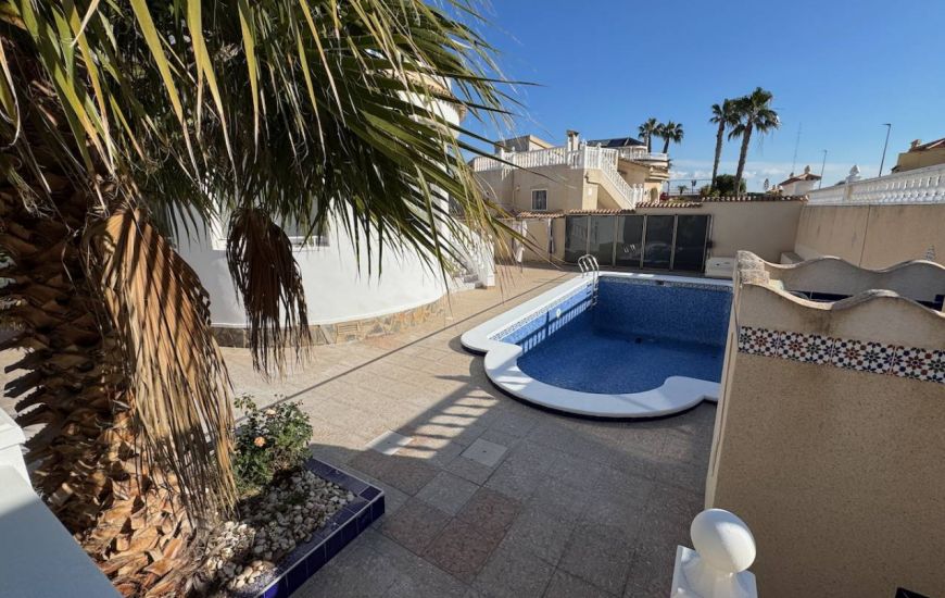 Sale - Villa - Ciudad Quesada