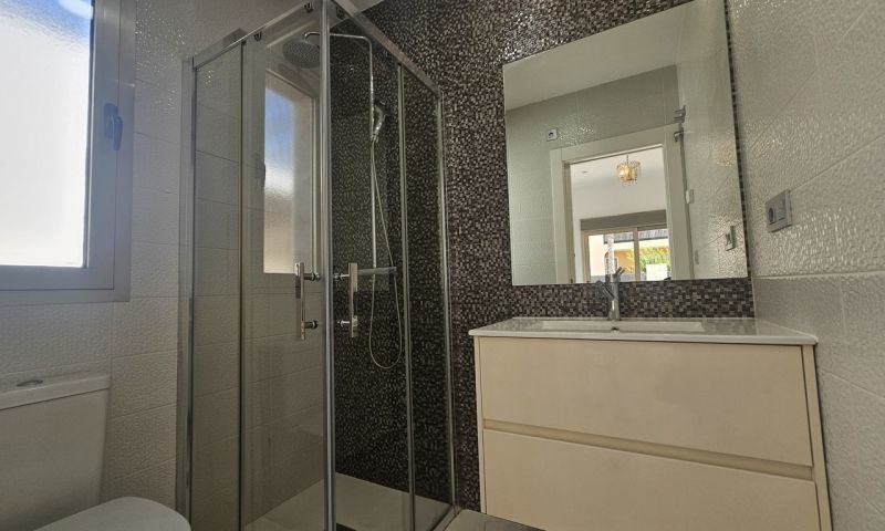 Sale - Apartments - Villamartin - Villamartín