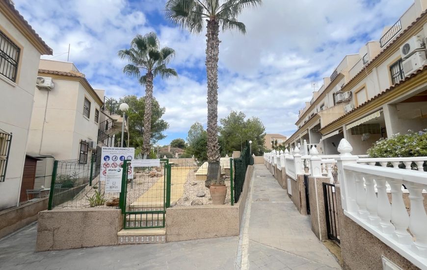 Sale - Rijtjeshuis - Algorfa