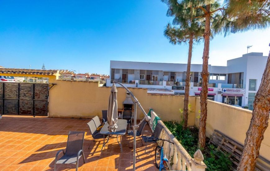 Sale - Villa - Villamartin