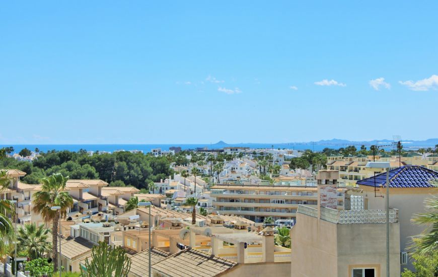 Sale - Villa - Villamartin