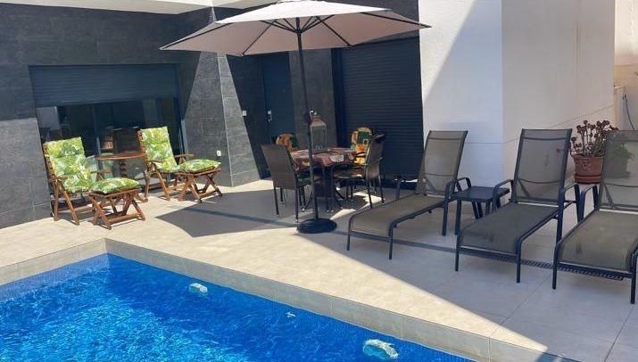 Sale - Villa - Benijófar - 