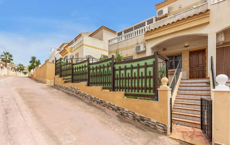Sale - Bungalow - Orihuela Costa