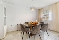 Sale - Villa - Villamartin