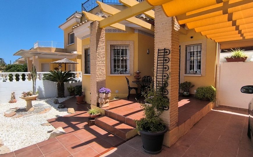 Sale - Villa - Algorfa
