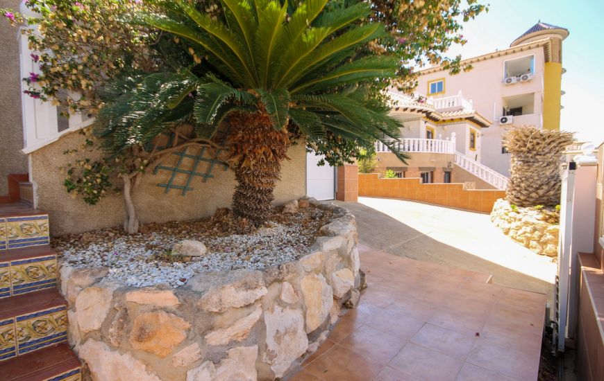 Sale - Villa - Orihuela Costa