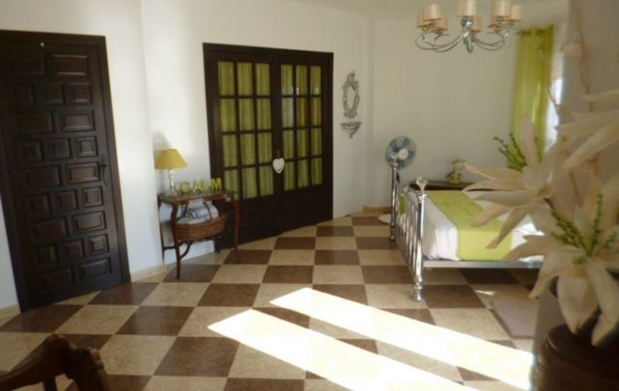 Sale - Villa - Villamartin