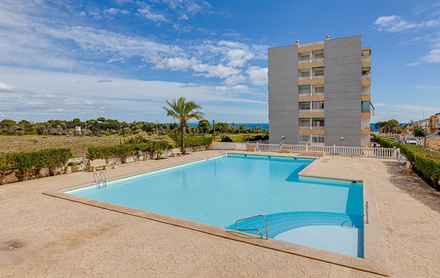 Sale - Apartments - Punta Prima